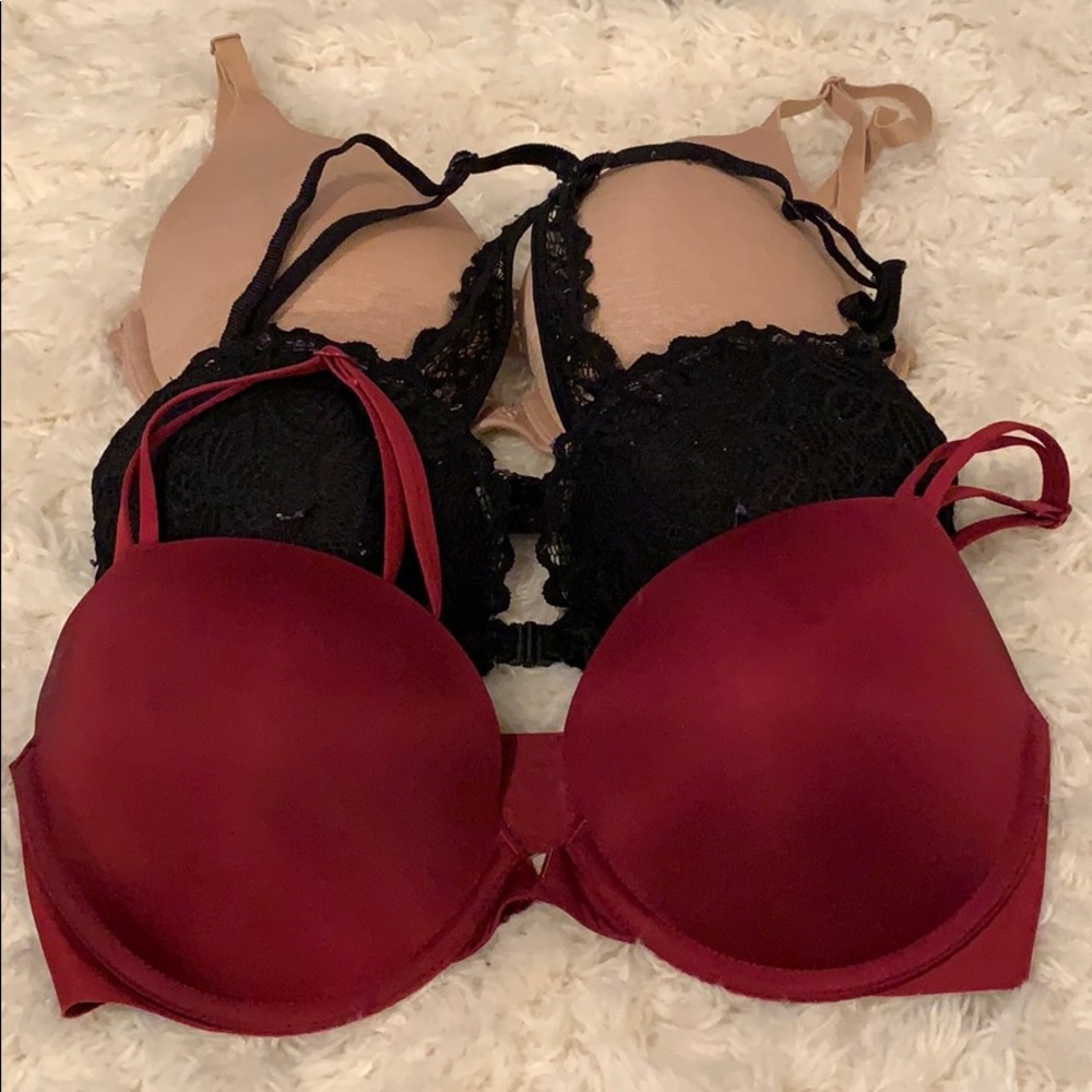 Bundle of 3 Victoria’s Secret bras